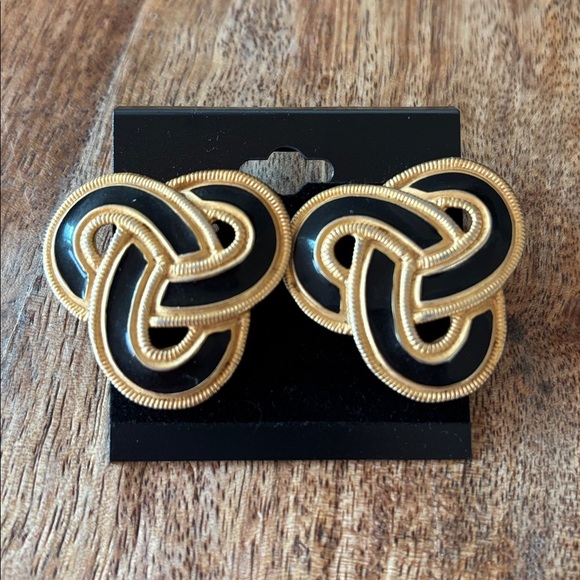 Jewelry - Vintage Endless Celtic Knot Clip On Earrings Black Enamel Gold Tone 80s Chunky
